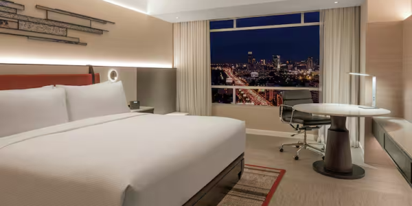 DoubleTree by Hilton Bangkok Ploenchit DoubleTree by Hilton Bangkok Ploenchit